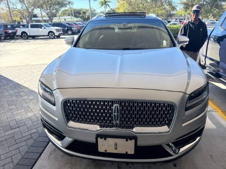 2019 Lincoln Nautilus Reserve