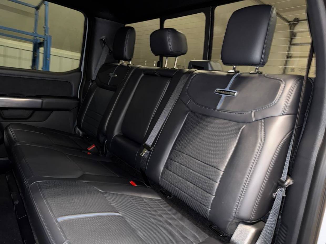 2025 Ford F-350 Super Duty Platinum - Photo 23