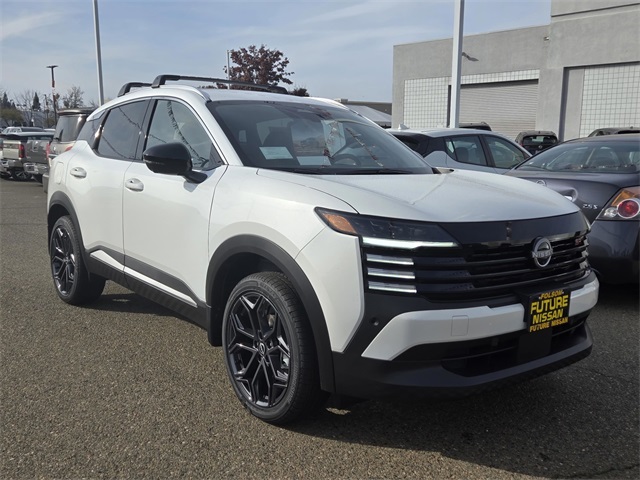 New 2026 Nissan Kicks SR