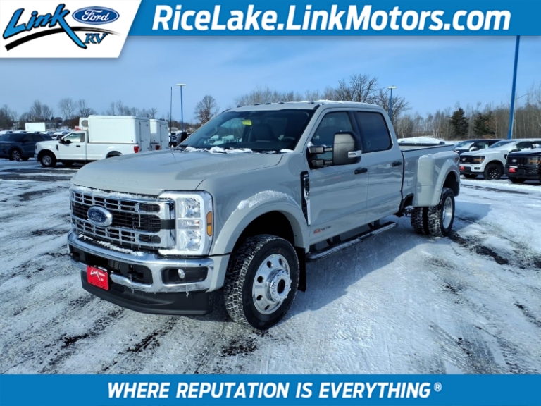 2026 Ford F-450 Super Duty XLT