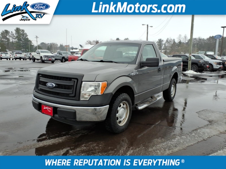 2013 Ford F-150 2WD Reg Cab 126 XL
