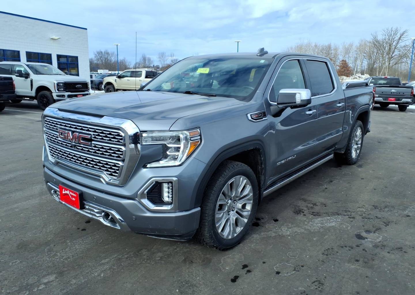 2022 GMC Sierra 4WD Crew Cab Short Box Denali's photo