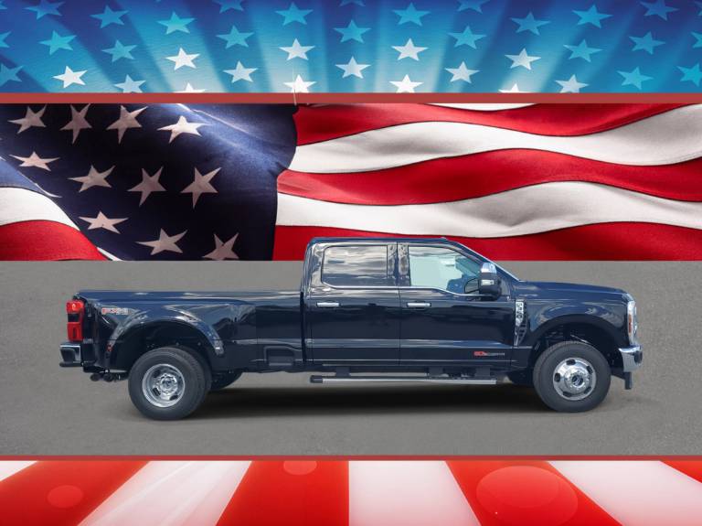 2026 Ford Super Duty F-350 DRW LARIAT