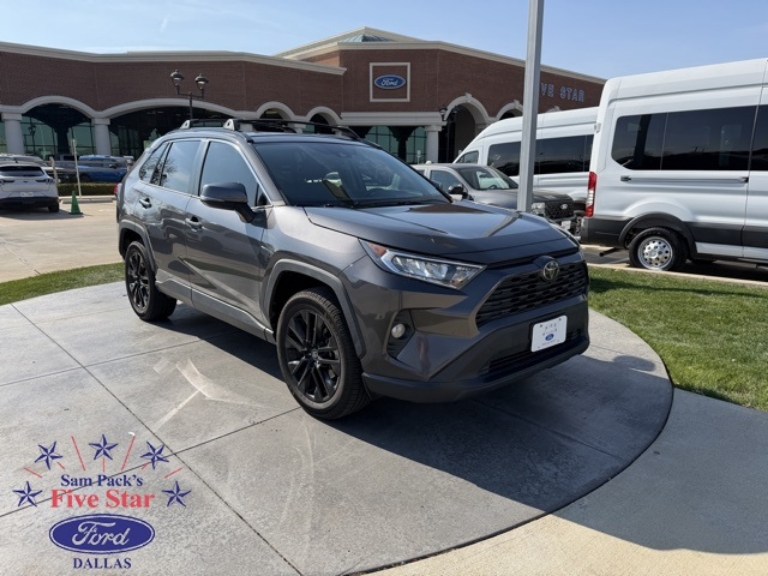2020 Toyota RAV4 XLE Premium