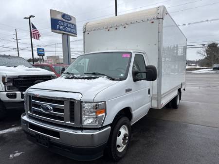 2021 Ford E-350SD Base