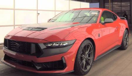 2024 Ford Mustang Dark Horse