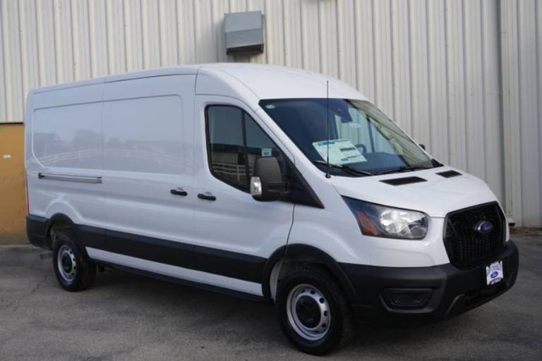 2025 Ford Transit Cargo Van Base
