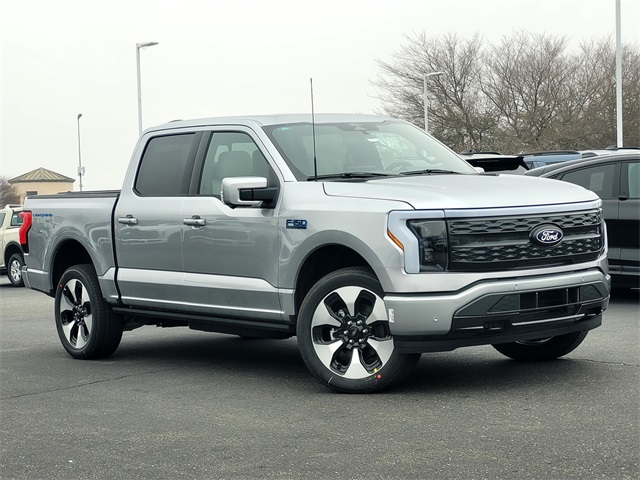 2025 Ford F-150 Lightning Platinum