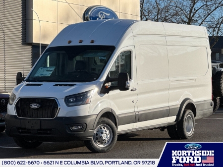 2026 Ford Transit Cargo Van Base