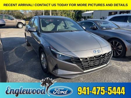 2021 Hyundai Elantra SE