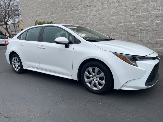 Used 2024 Toyota Corolla LE