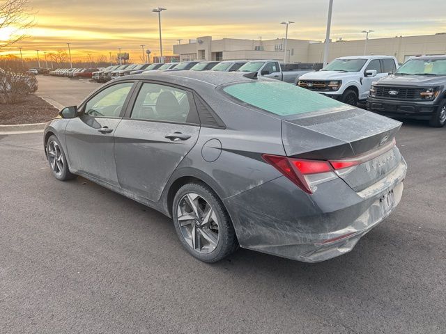 Used 2023 Hyundai Elantra SEL with VIN KMHLS4AG2PU611883 for sale in Kansas City