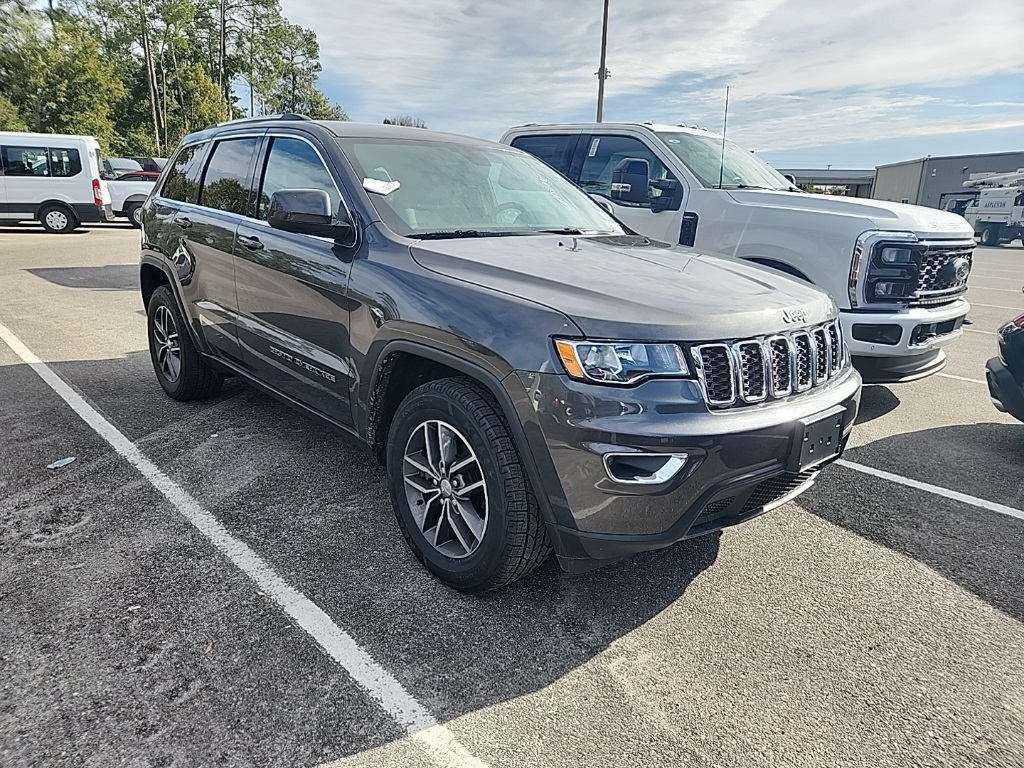 Used 2018 Jeep Grand Cherokee Laredo E