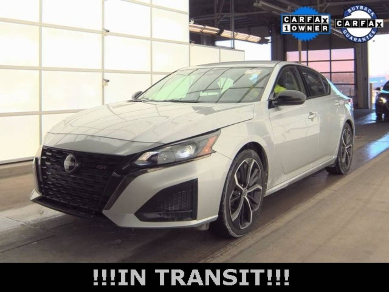 2024 Nissan Altima SR