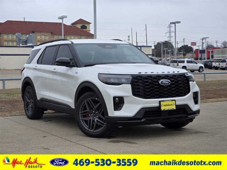 2026 Ford Explorer ST-Line
