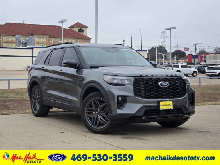 2026 Ford Explorer ST-Line