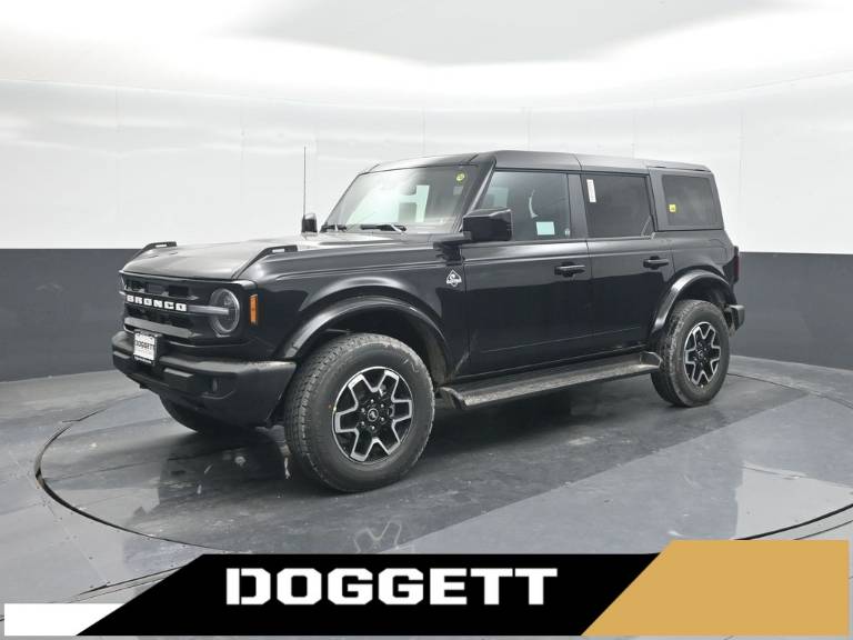 2025 Ford Bronco Outer Banks