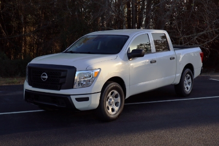 2023 Nissan Titan S