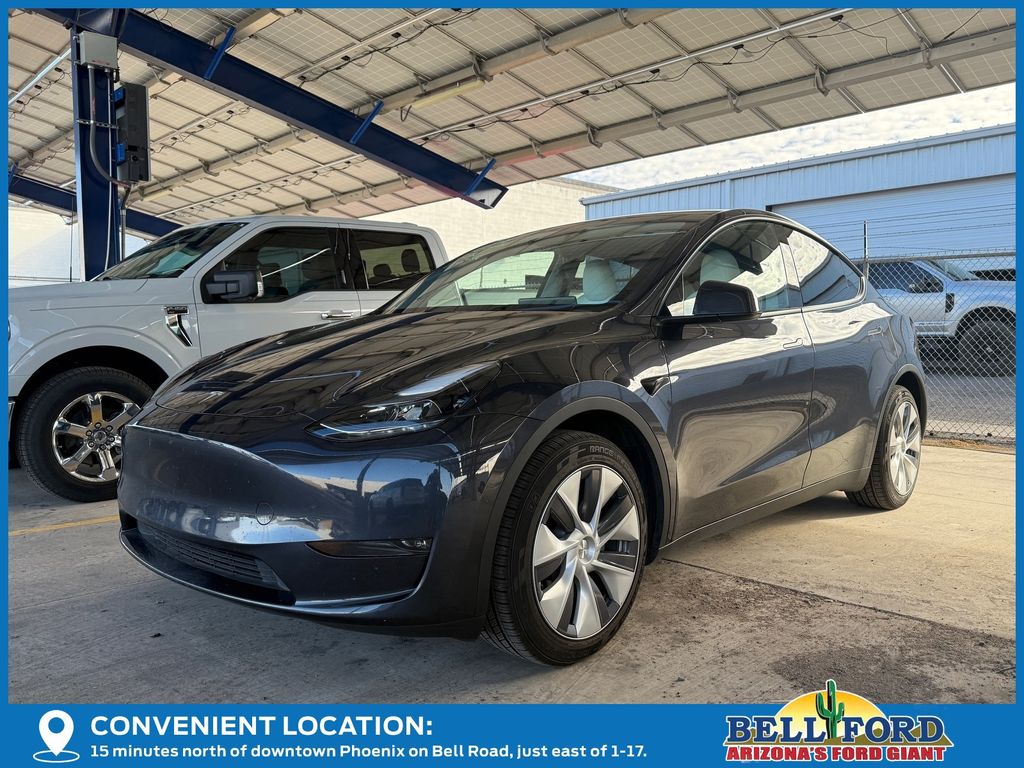 Used 2024 Tesla Model Y Long Range with VIN 7SAYGDEE2RA233824 for sale in Northfield, Minnesota