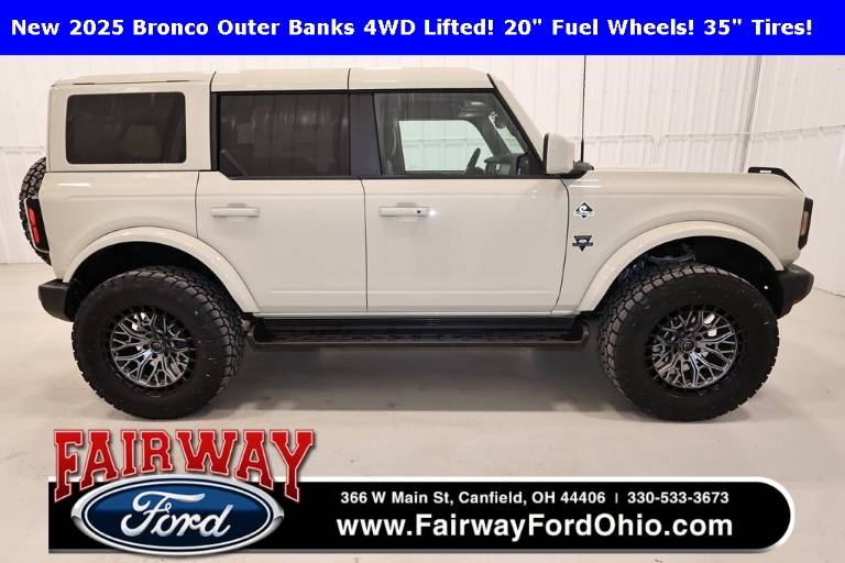 2025 Ford Bronco Outer Banks