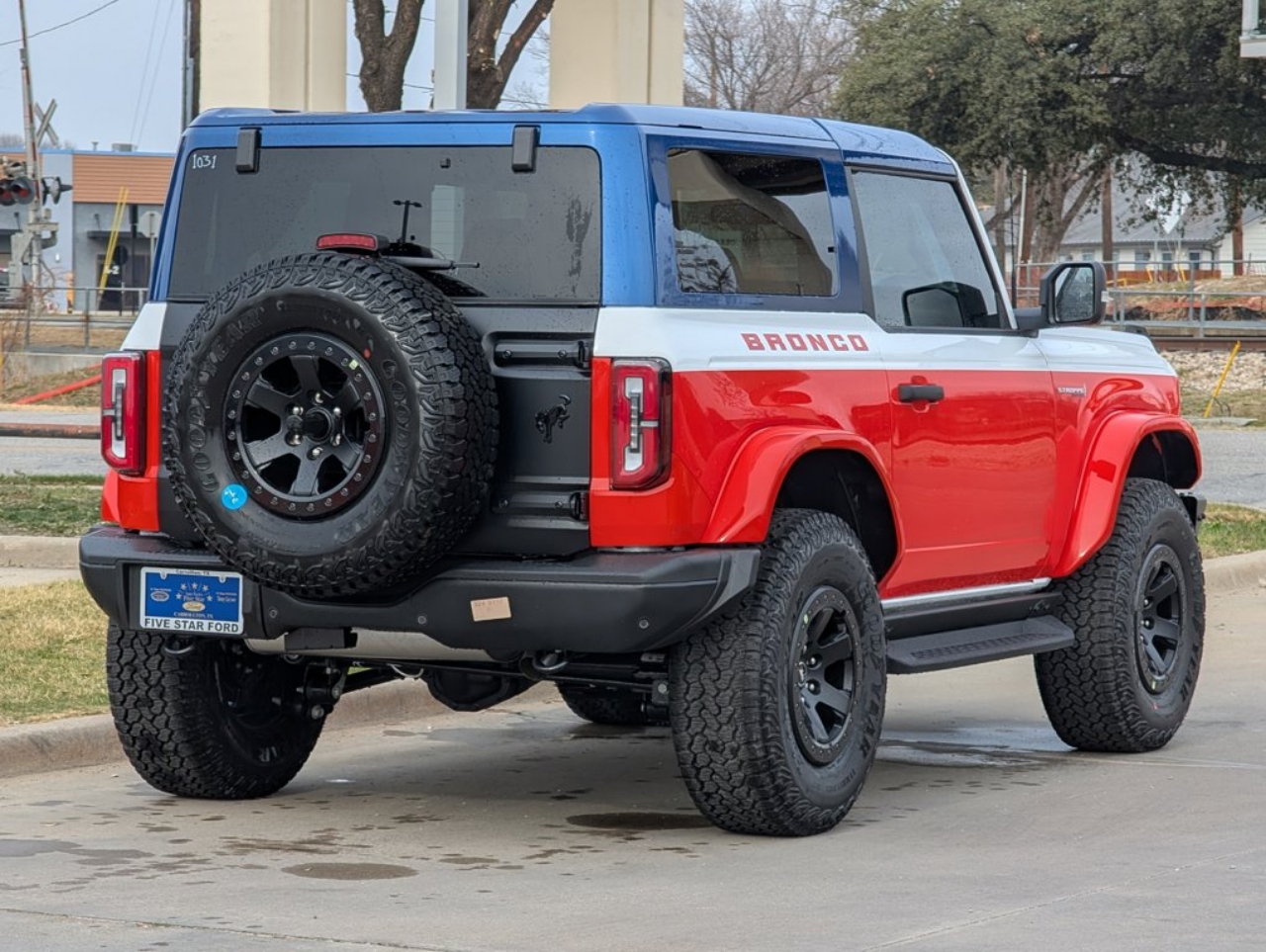 2025 Ford Bronco 2-Door Stroppe