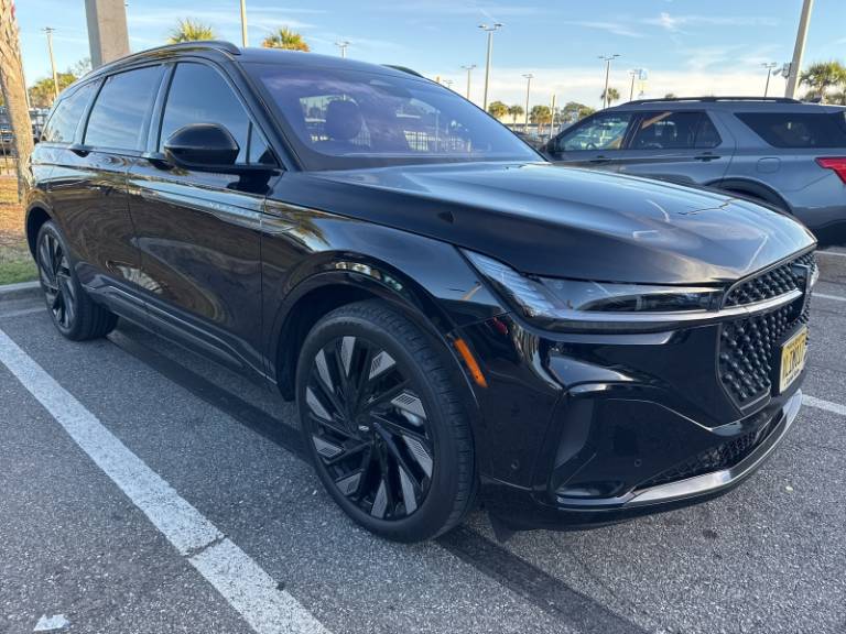 2024 Lincoln Nautilus Reserve