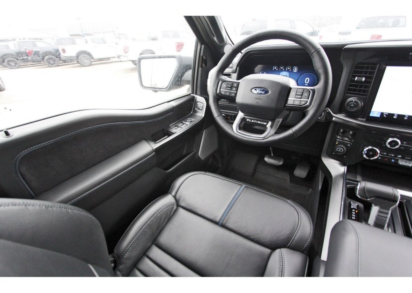 2025 Ford F-150 Platinum - Photo 7