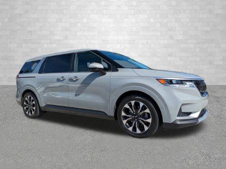 2024 Kia Carnival EX