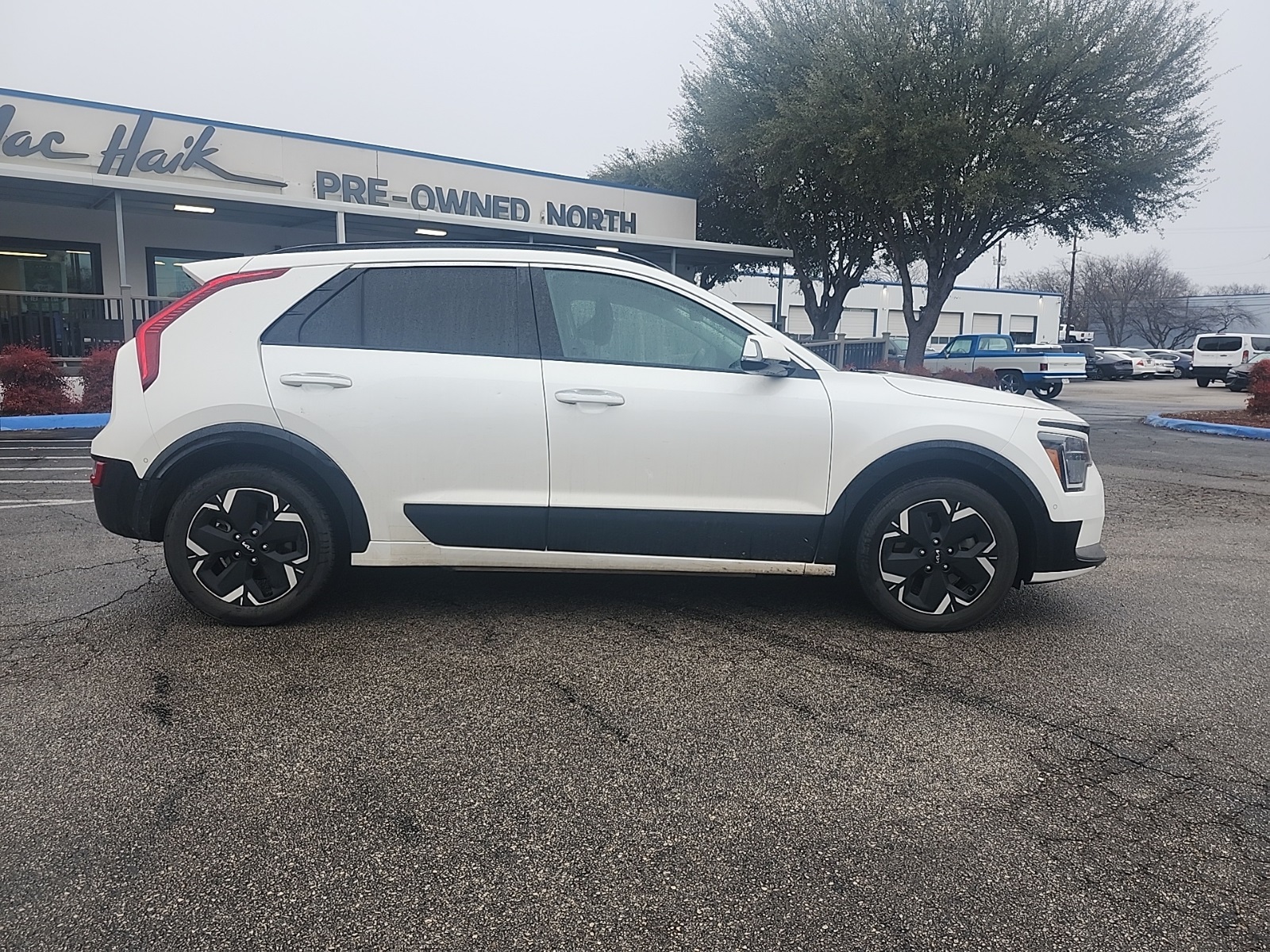 Used 2023 Kia Niro Wave with VIN KNDCT3L19P5016303 for sale in San Antonio, TX
