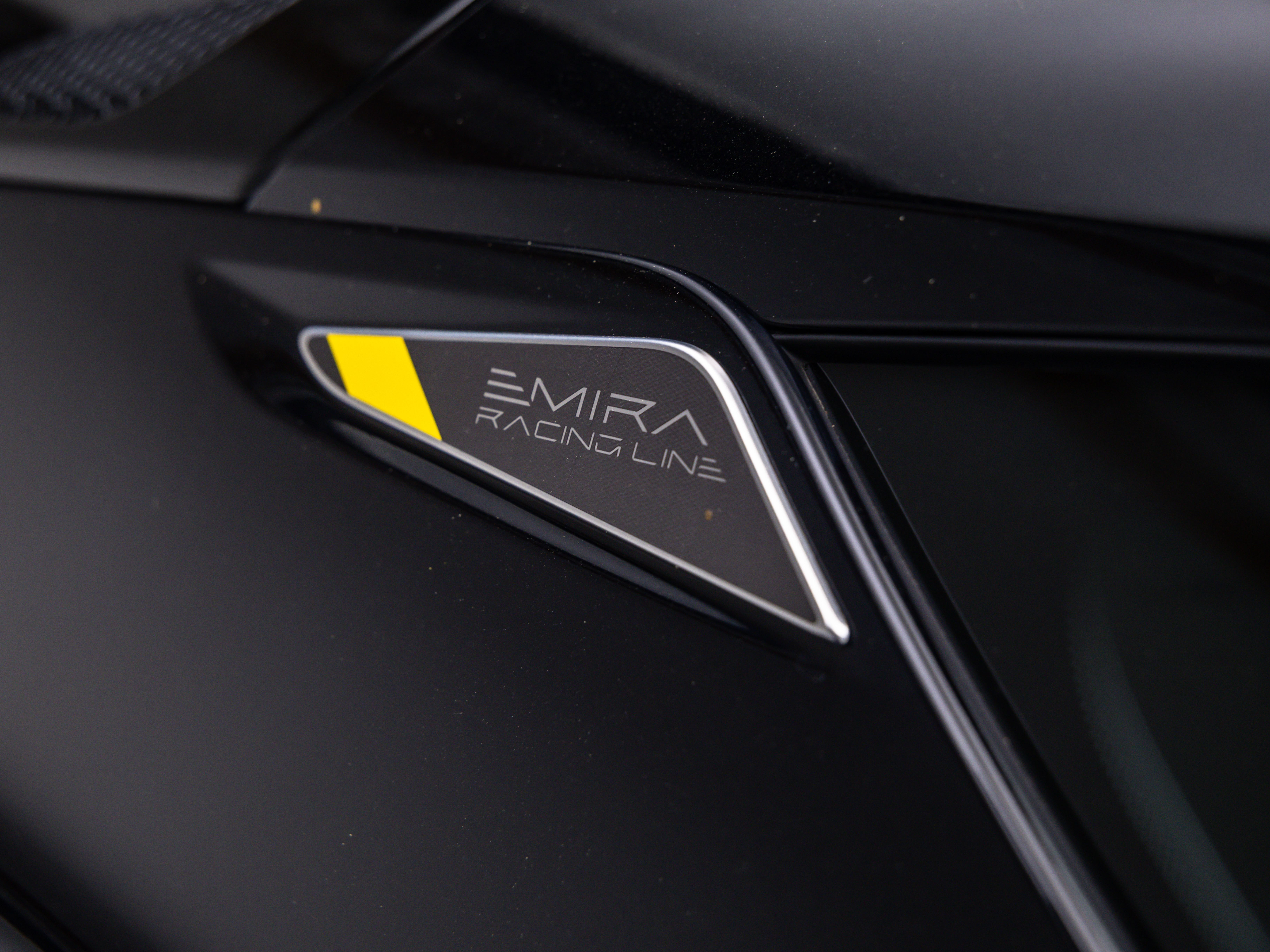 2026 Lotus Emira - Photo 14