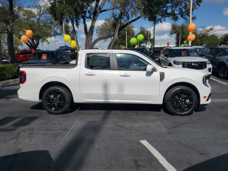 2025 Ford Maverick Lobo High