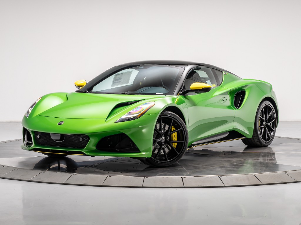 2026 Lotus Emira V6 SE Racing Line