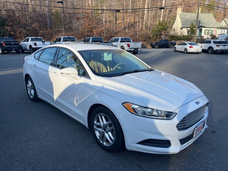 2015 Ford Fusion SE