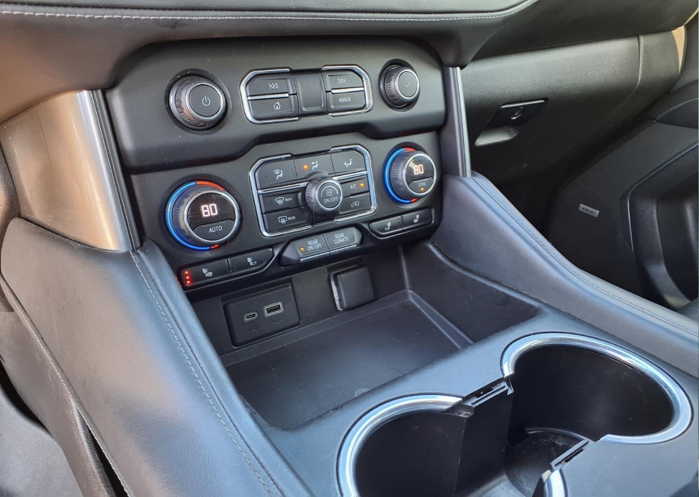 2021 Chevrolet Tahoe LT - Photo 17