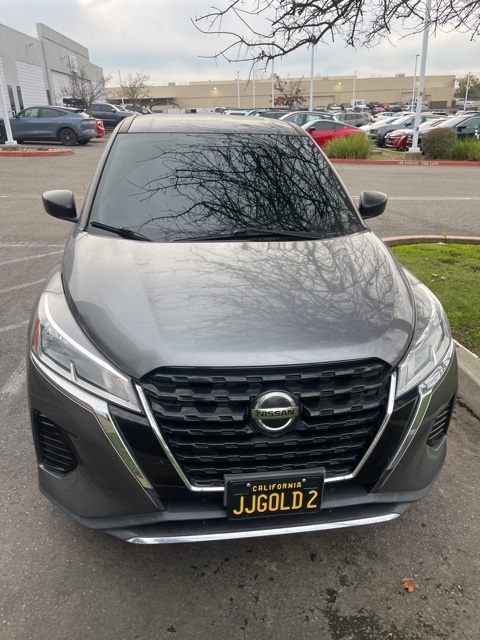 2021 Nissan Kicks S