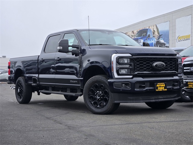 2025 Ford F-350SD LARIAT
