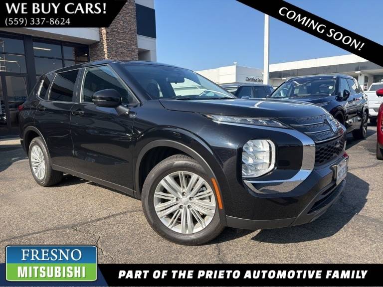 2024 Mitsubishi Outlander ES