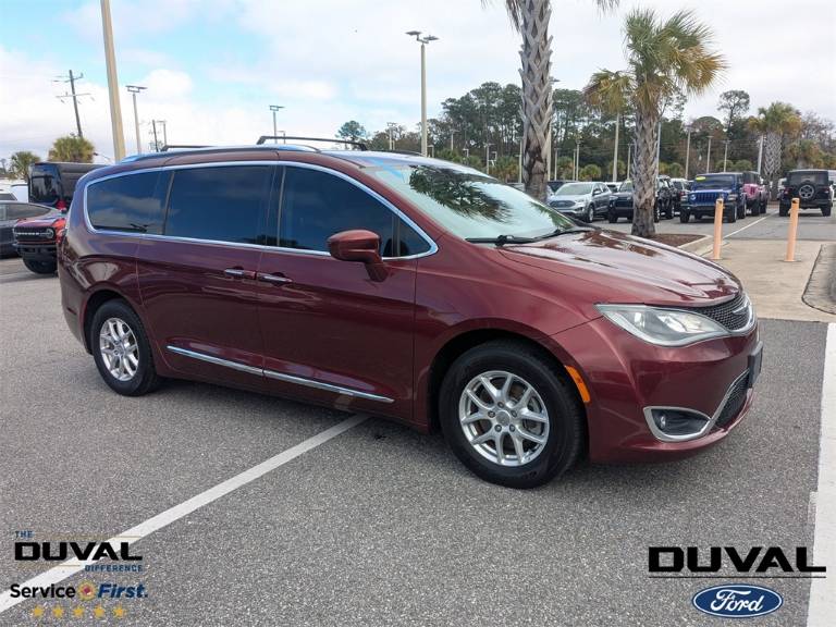2020 Chrysler Pacifica Touring L