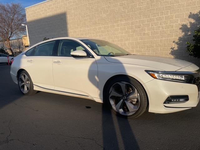 2020 Honda Accord Touring 2.0T