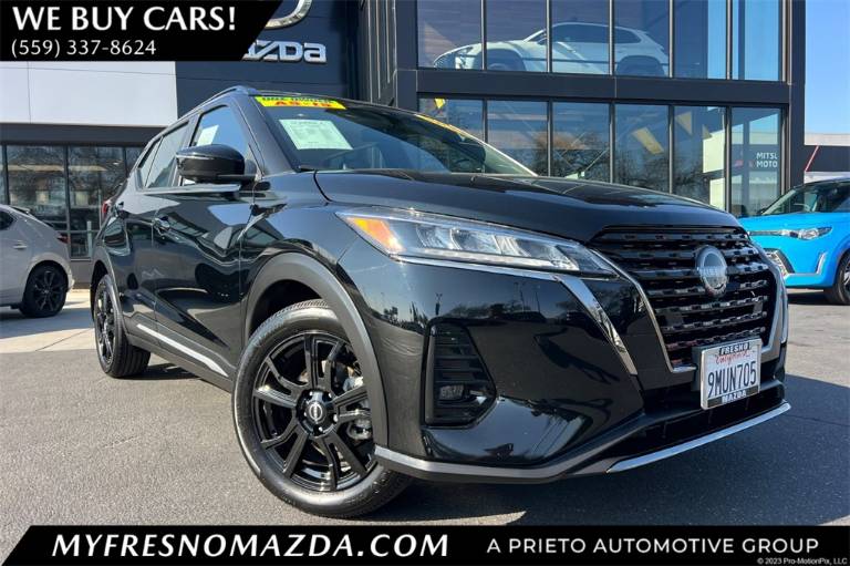 2024 Nissan Kicks SR