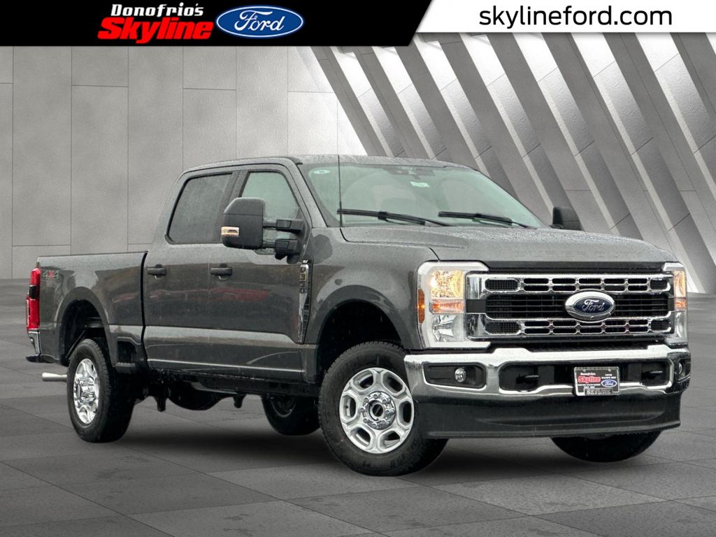 2026 Ford F-350SD XLT