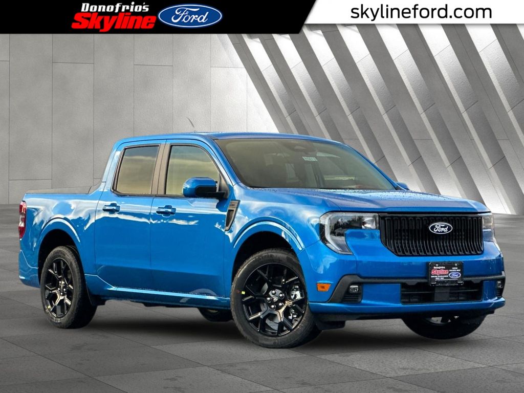 2026 Ford Maverick Lobo Standard