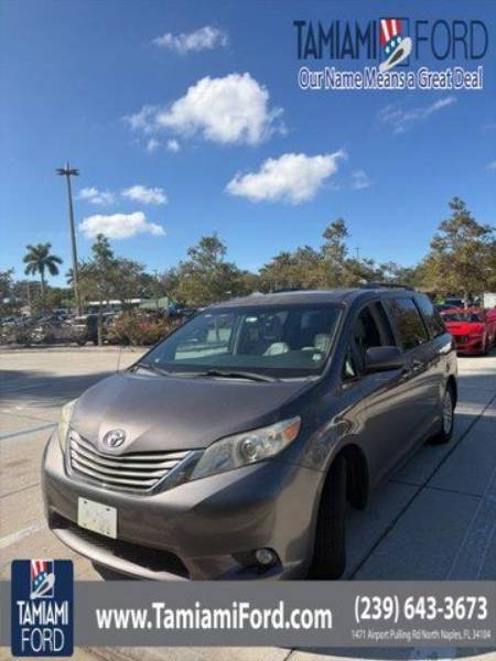 2014 Toyota Sienna XLE