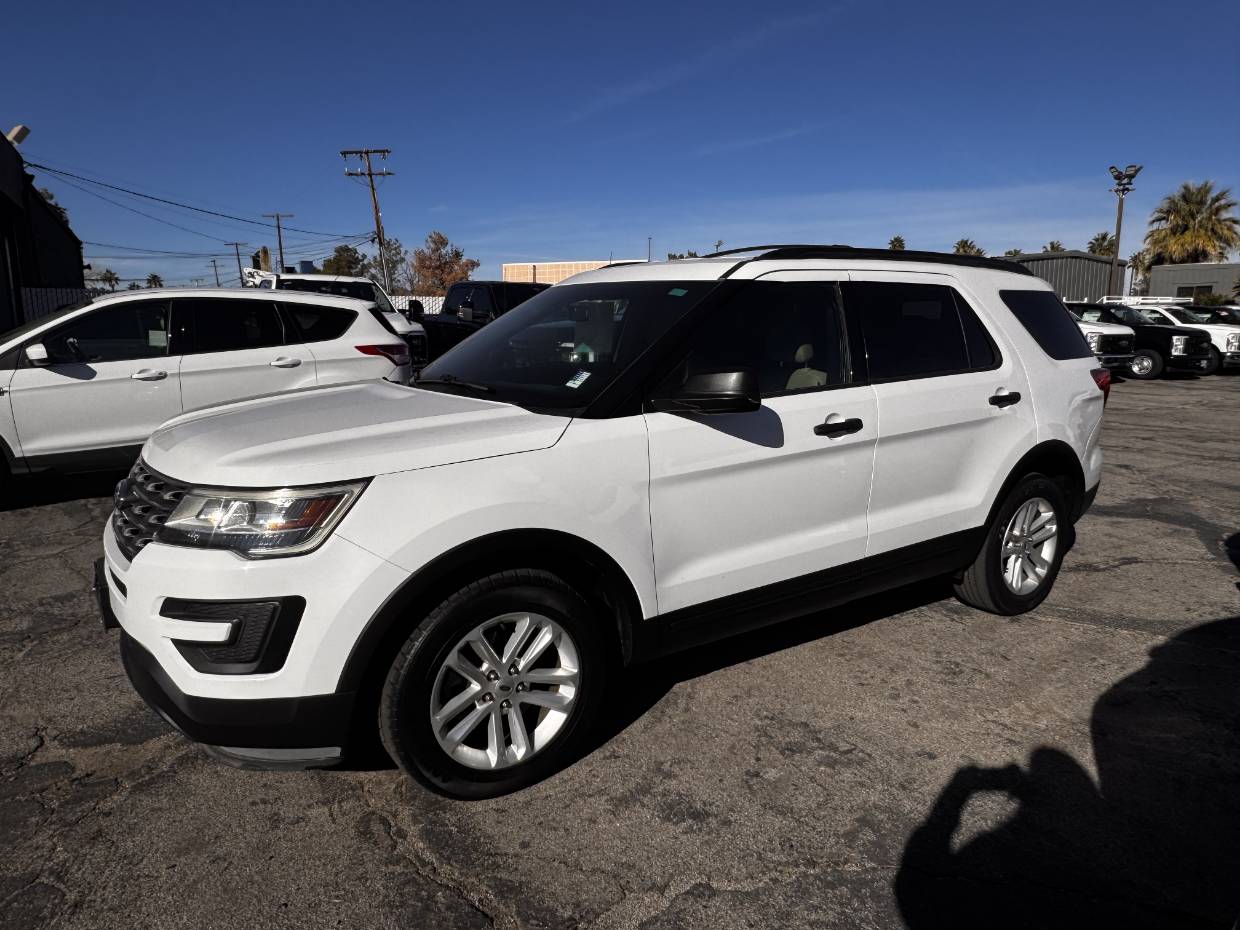 Used 2017 Ford Explorer Base with VIN 1FM5K7BH5HGA22926 for sale in Ridgecrest, CA