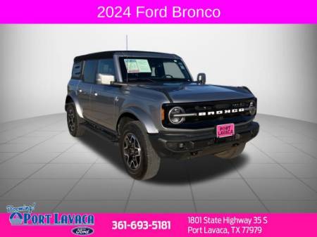 2024 Ford Bronco Outer Banks
