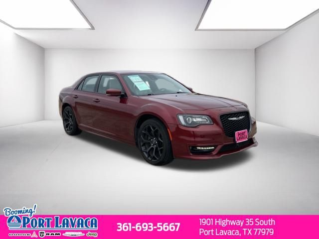 2019 Chrysler 300 S