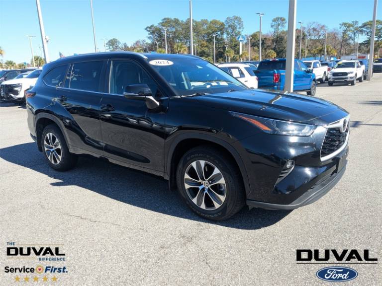 2024 Toyota Highlander XLE