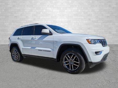 2020 Jeep Grand Cherokee Laredo E