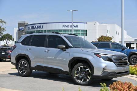 2025 Subaru Forester Premium Hybrid