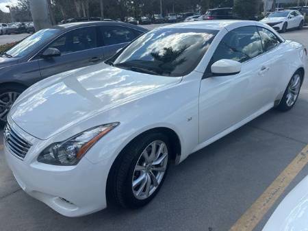 2014 INFINITI Q60 Base